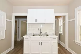 2633 N 50th St, Milwaukee, WI 53210 - Photo 16