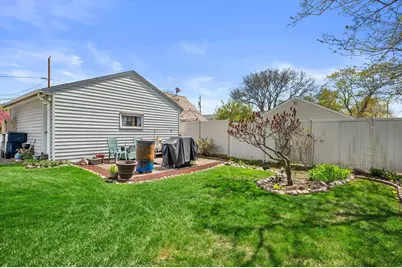 3645 S 75th St, Milwaukee, WI 53220 - Photo 22