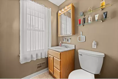 3645 S 75th St, Milwaukee, WI 53220 - Photo 14