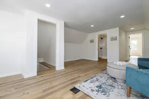 3328 S 9th St, Milwaukee, WI 53215 - Photo 26