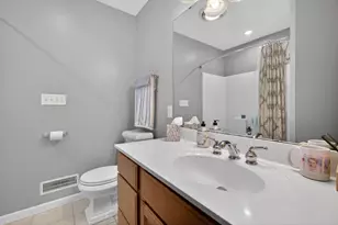 1578 Fox Hollow Ln, Cedarburg, WI 53012 - Photo 38