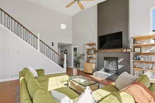 W126N6432 Willow Ct, Menomonee Falls, WI 53051 - Photo 6
