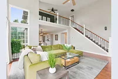 W126N6432  Willow Ct, Menomonee Falls, WI 53051 - Photo 6