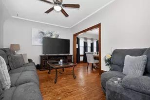 127 W Ring St, Milwaukee, WI 53212 - Photo 4