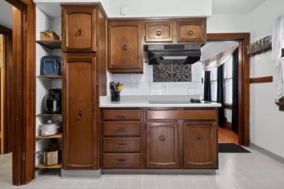 127 W Ring St, Milwaukee, WI 53212 - Photo 8