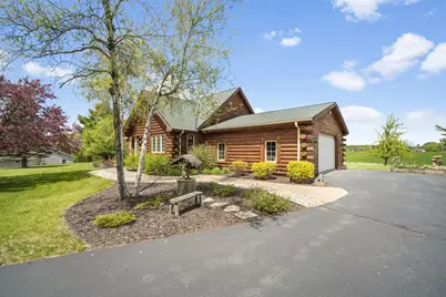 1206  Lakeview Rd, Farmington, WI 53090 - Photo 2