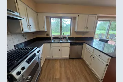 W354N5766  Lisbon Rd, Oconomowoc, WI 53066 - Photo 16
