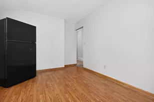 8815 W Monrovia Ave, Milwaukee, WI 53225 - Photo 10