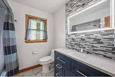W162N11673  Park Ave, Germantown, WI 53022 - Photo 16