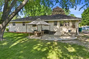 W162N11673 Park Ave, Germantown, WI 53022 - Photo 18