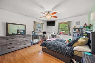 W162N11673 Park Ave, Germantown, WI 53022 - Photo 10