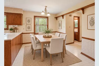 W307N7172  Club Ct, Merton, WI 53029 - Photo 12