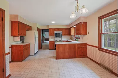 W307N7172  Club Ct, Merton, WI 53029 - Photo 10