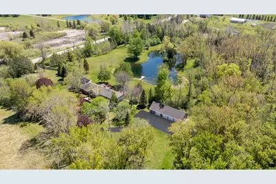 1041  Horns Corners Rd, Cedarburg, WI 53012 - Photo 52