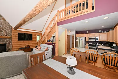685  Williams Dr, Cedarburg, WI 53012 - Photo 8