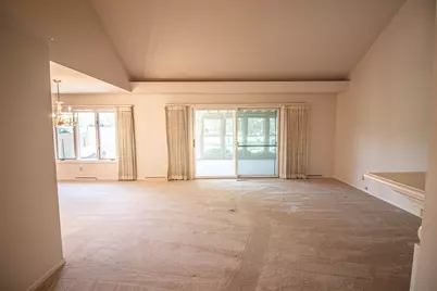 2114 W Norfolk Ct #81, Mequon, WI 53092 - Photo 32