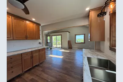 1211  County 6 -, La Crescent, MN 55947 - Photo 2