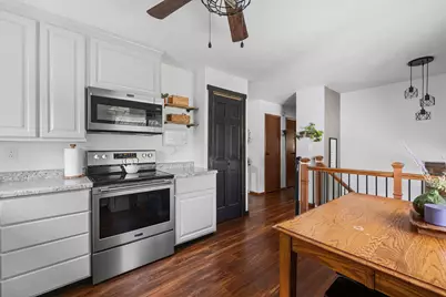 517  11th Ave, Onalaska, WI 54650 - Photo 8