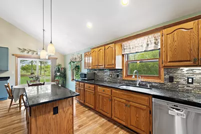 3180  124th St, Pleasant Prairie, WI 53158 - Photo 4