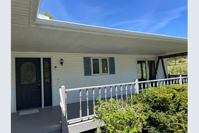 11411  Flavin Rd, Greenfield, WI 54660 - Photo 2