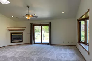 11411 Flavin Rd, Greenfield, WI 54660 - Photo 4