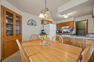 3216 N 88th St, Milwaukee, WI 53222 - Photo 10