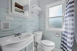 118 W Roberta Ave, Waukesha, WI 53186 - Photo 22