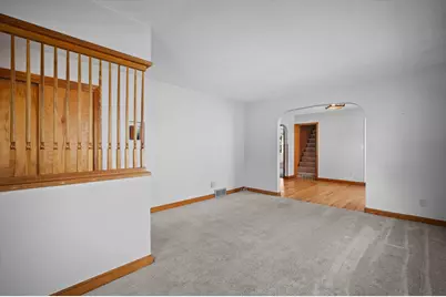 118 W Roberta Ave, Waukesha, WI 53186 - Photo 14