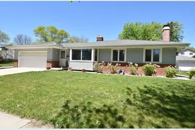 1526  Greenway Ter, Waukesha, WI 53186 - Photo 40