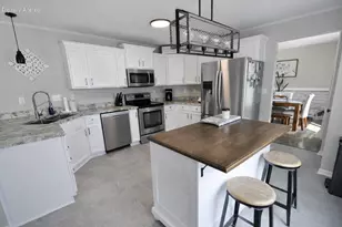 1607 Meadow Ln, Elkhorn, WI 53121 - Photo 6