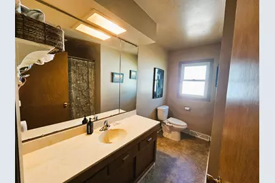 3605  Spruce St, Racine, WI 53403 - Photo 12