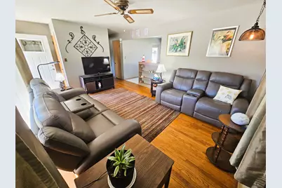 3605  Spruce St, Racine, WI 53403 - Photo 4