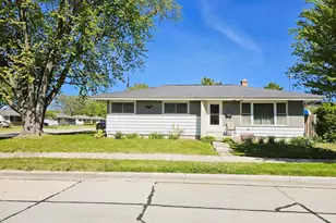 3605 Spruce St, Racine, WI 53403 - Photo 2