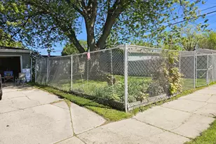 3605 Spruce St, Racine, WI 53403 - Photo 28