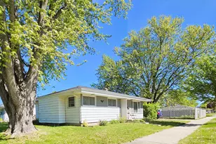 3605 Spruce St, Racine, WI 53403 - Photo 30