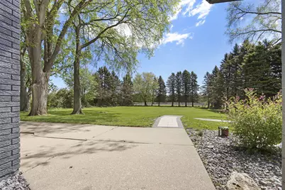 6739  Sportsman Dr, Racine, WI 53402 - Photo 26
