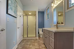 6739 Sportsman Dr, Racine, WI 53402 - Photo 14