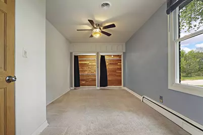 6739  Sportsman Dr, Racine, WI 53402 - Photo 12