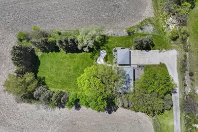 6739  Sportsman Dr, Racine, WI 53402 - Photo 34