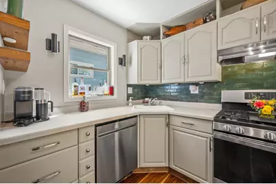 4359 S Quincy Ave, Milwaukee, WI 53207 - Photo 18