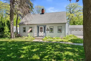 3020 S 124th St, West Allis, WI 53227 - Photo 2