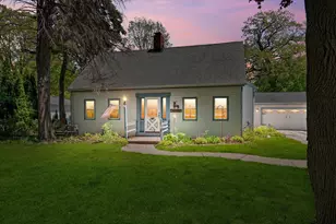 3020 S 124th St, West Allis, WI 53227 - Photo 1