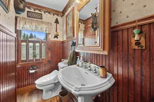 3020 S 124th St, West Allis, WI 53227 - Photo 18
