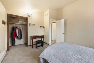 3313 E Mallory Ave, Cudahy, WI 53110 - Photo 16