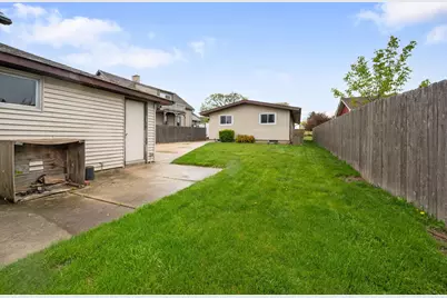 3313 E Mallory Ave, Cudahy, WI 53110 - Photo 26