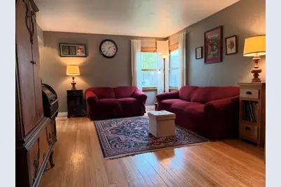 2407 S 78th St, West Allis, WI 53219 - Photo 2