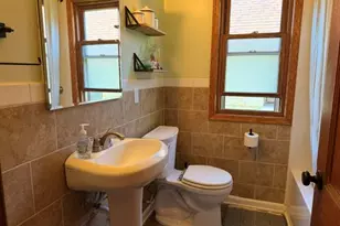 2407 S 78th St, West Allis, WI 53219 - Photo 12