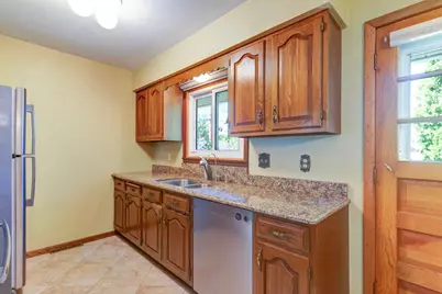 3736  Cliffside Dr, Shelby, WI 54601 - Photo 10