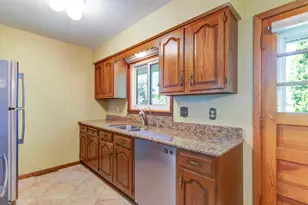 3736 Cliffside Dr, Shelby, WI 54601 - Photo 10