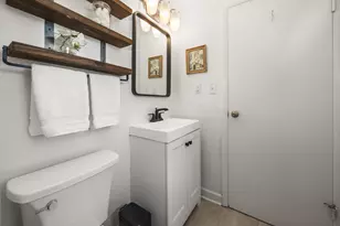 N58W21772 Maclynn Dr, Menomonee Falls, WI 53051 - Photo 16